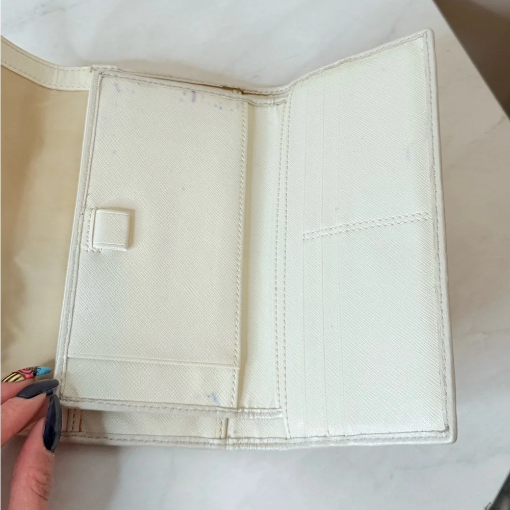 Coach chic wallet